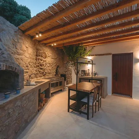 Nomade 4br Over Psarou * Platísz Jalósz