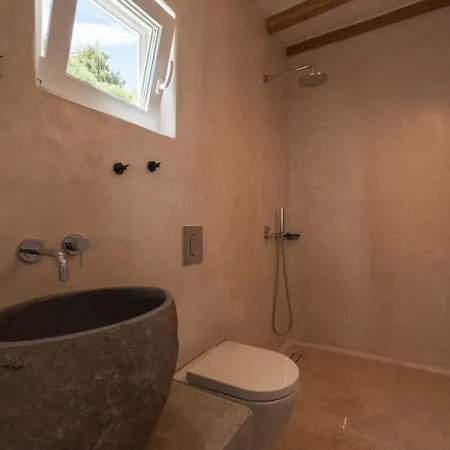 Nomade 4br Over Psarou * Platísz Jalósz