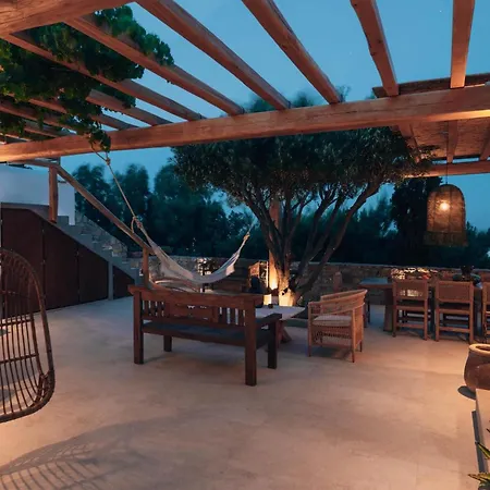 Nomade 4br Over Psarou Villa Platísz Jalósz