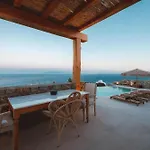 فيلة Nomade 4br Over Psarou بلاتيس يالوس