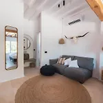 Nomade 4br Over Psarou بلاتيس يالوس