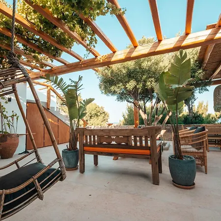 Nomade 4br Over Psarou *