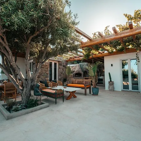 Nomade 4br Over Psarou